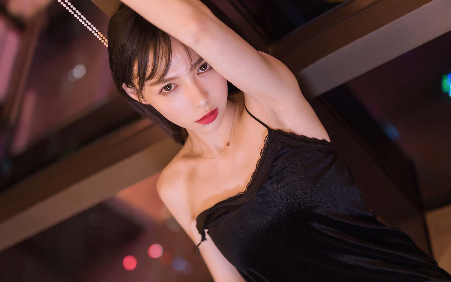 独立剧情《夜班巴士》封面图